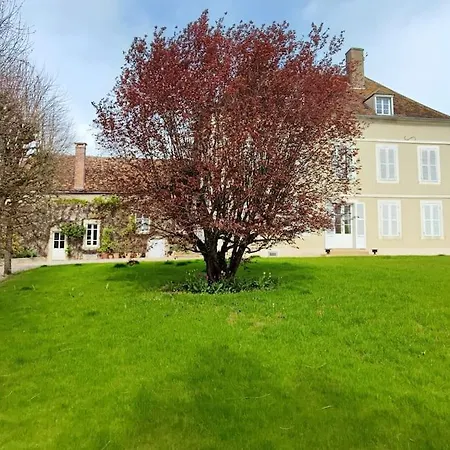Clos Saint-Priscus - Gite De Charme - Les Bastides D'Edouard En Bourgogne Esterno foto