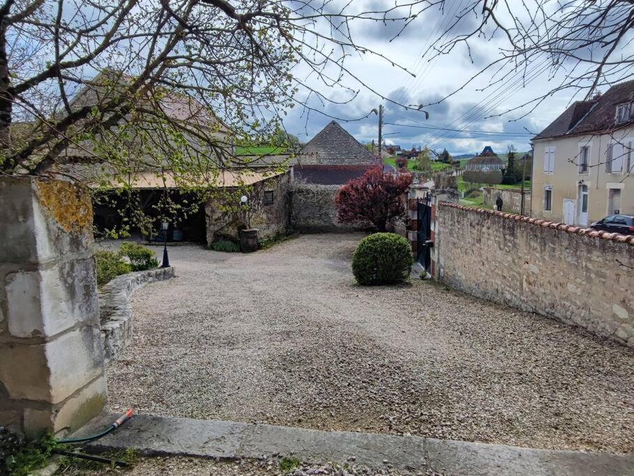 Clos Saint-priscus - De Charme - Les Bastides D'edouard En Bourgogne Holiday home *